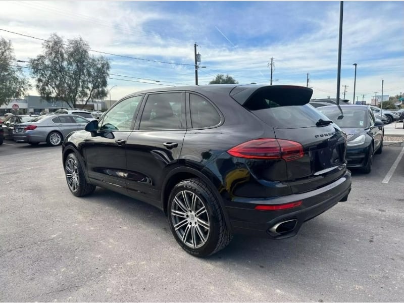 Porsche Cayenne 2017 price $26,999