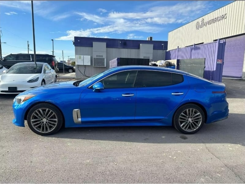 Kia Stinger 2018 price $15,999