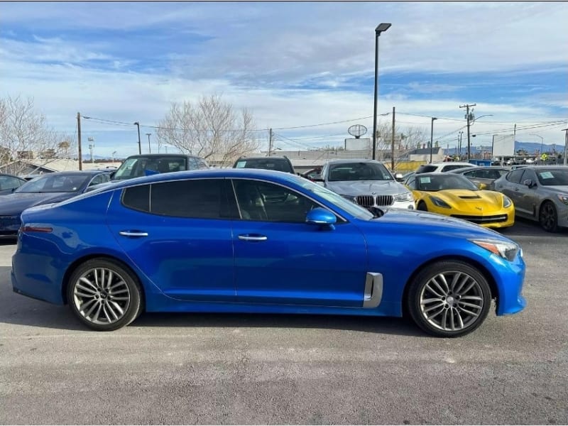 Kia Stinger 2018 price $15,999