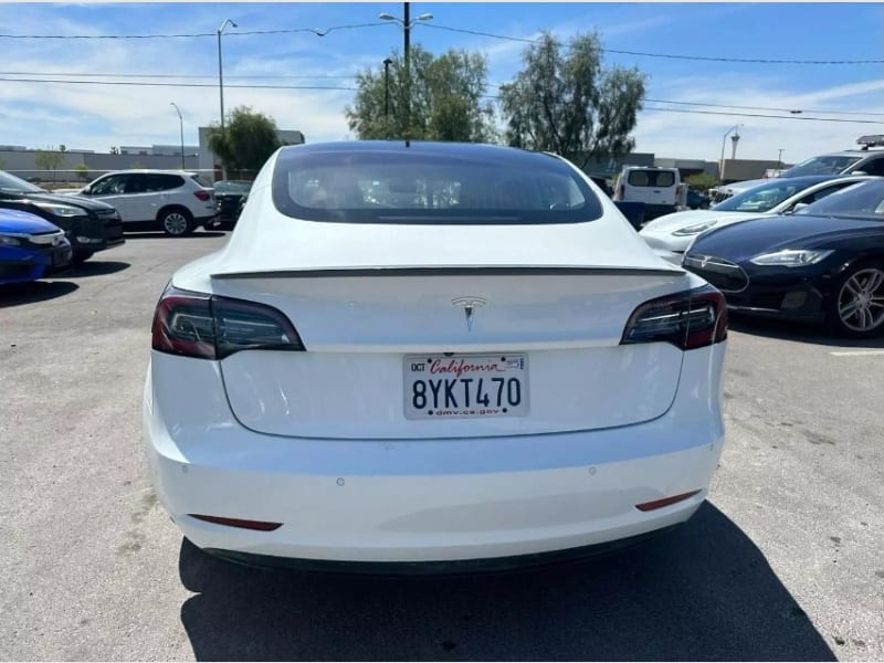 Tesla Model 3 2018 price $25,999