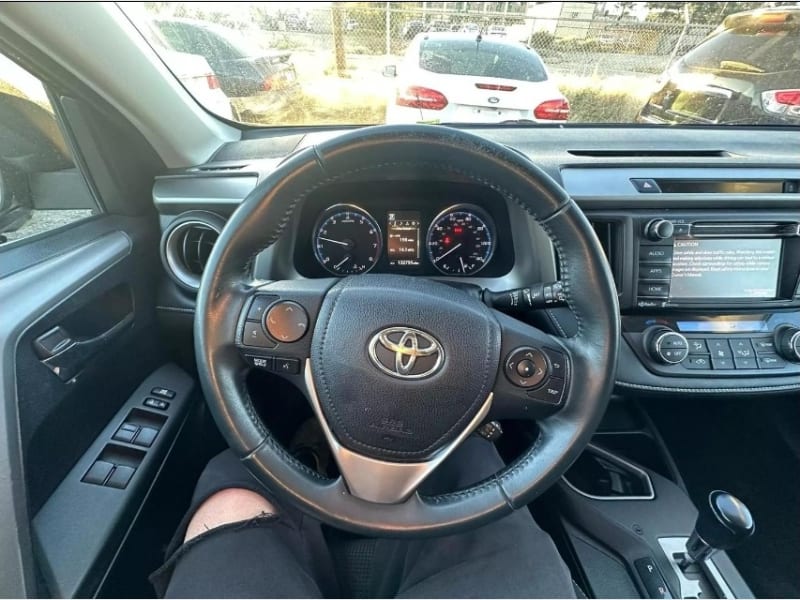 Toyota RAV4 2016 price $13,999