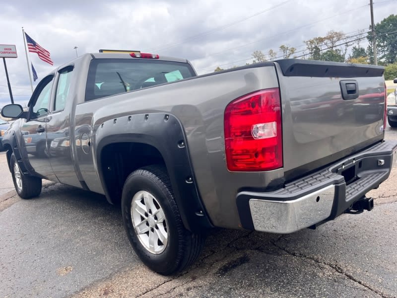 CHEVROLET SILVERADO 4X4 2009 price $8,995