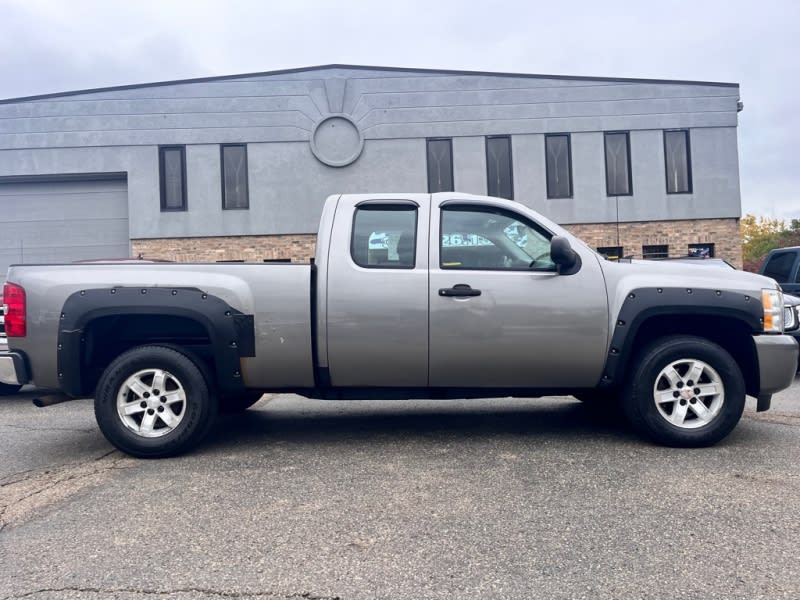 CHEVROLET SILVERADO 4X4 2009 price $8,995