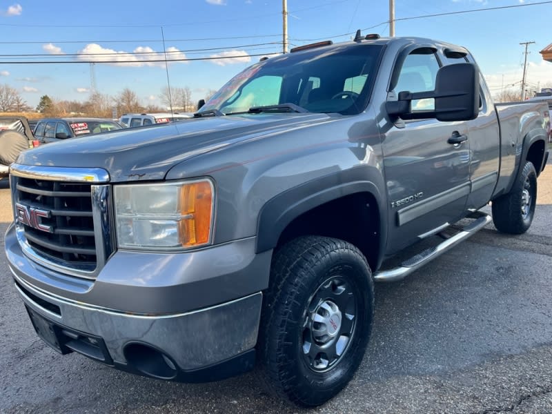 GMC SIERRA 2500HD 2009 price $9,995