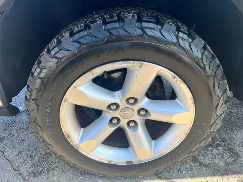 DODGE RAM 1500 4X4 2006 price $7,999