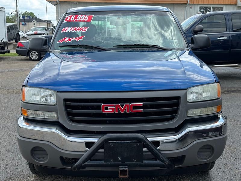 GMC SIERRA 1500 2004 price $6,995