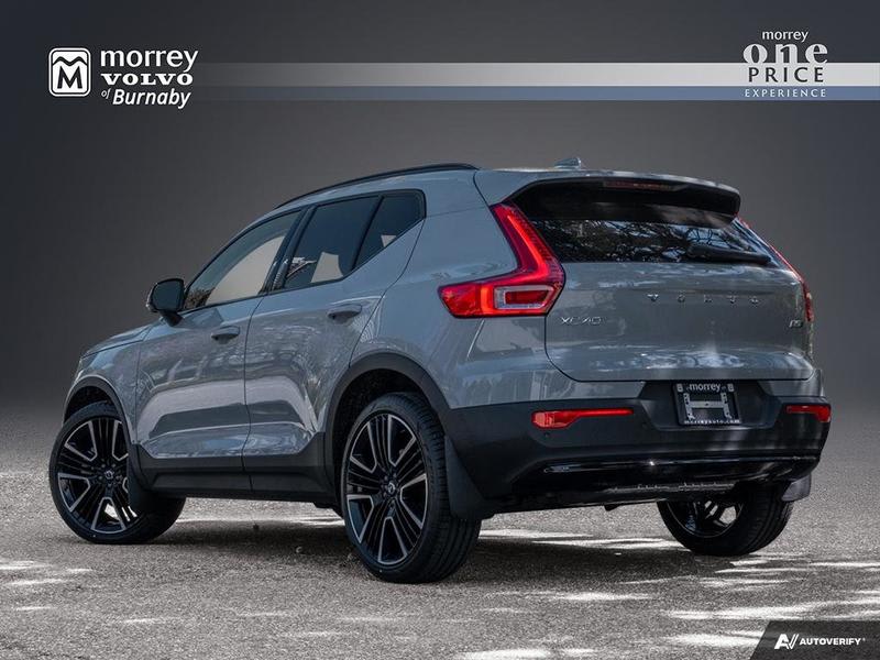 Volvo XC40 2024 price $58,280