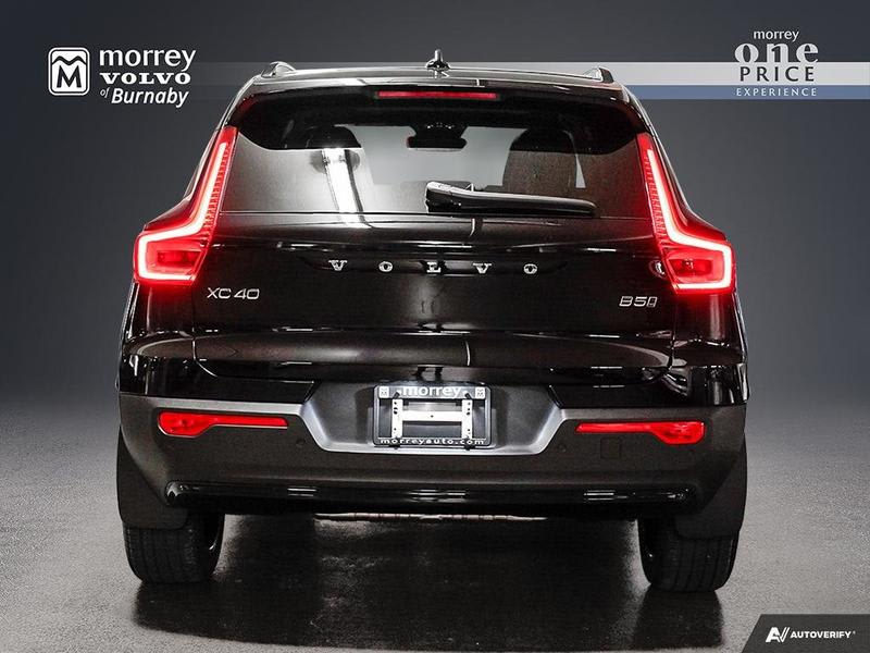 Volvo XC40 2024 price $55,414