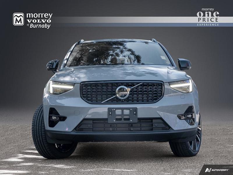 Volvo XC40 2024 price $58,281