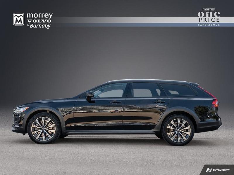 Volvo V90 Cross Country 2022 price $52,800