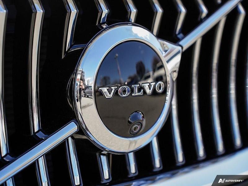 Volvo XC90 2020 price $42,500