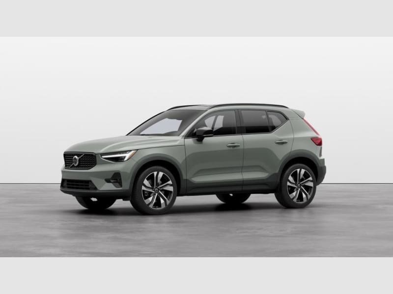 Volvo XC40 2024 price $56,300