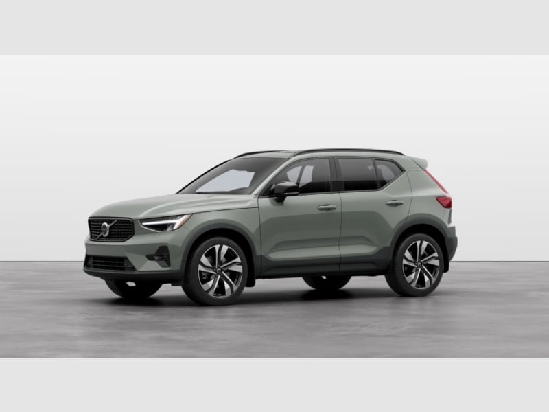 Volvo XC40 2024 price $54,189