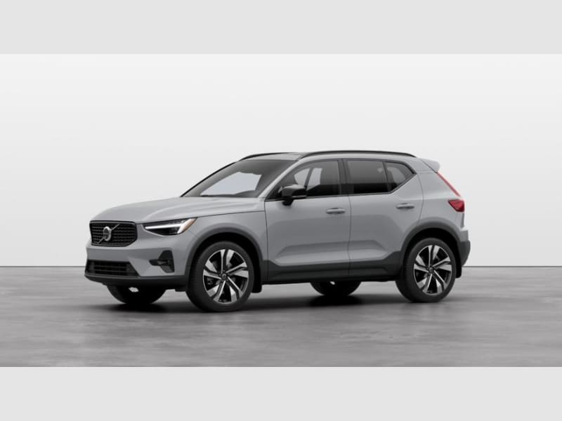 Volvo XC40 2024 price $56,541