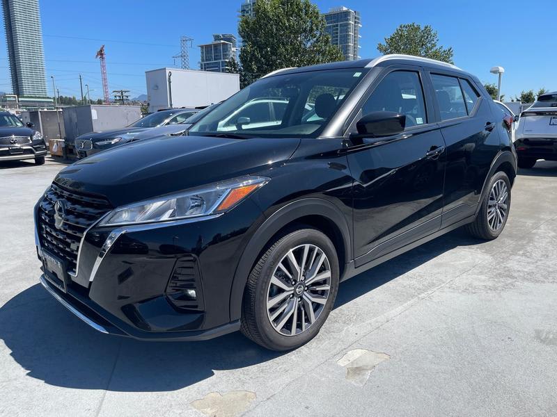 Nissan KICKS 2021 price $23,800