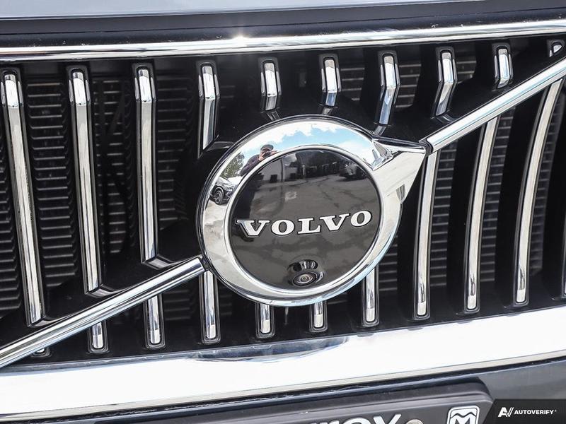 Volvo XC90 2020 price $39,900
