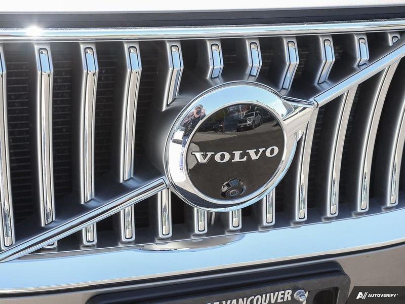Volvo XC90 2020 price $44,500