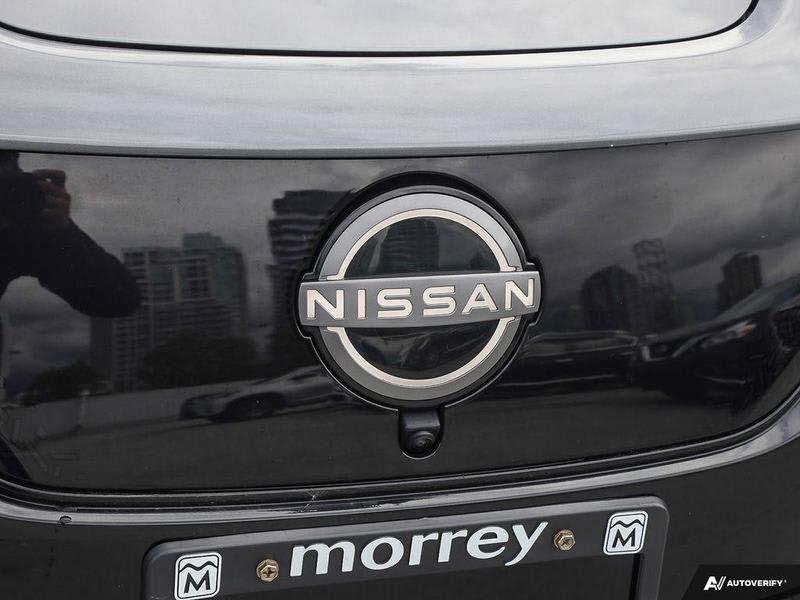 Nissan Leaf 2023 price $34,500