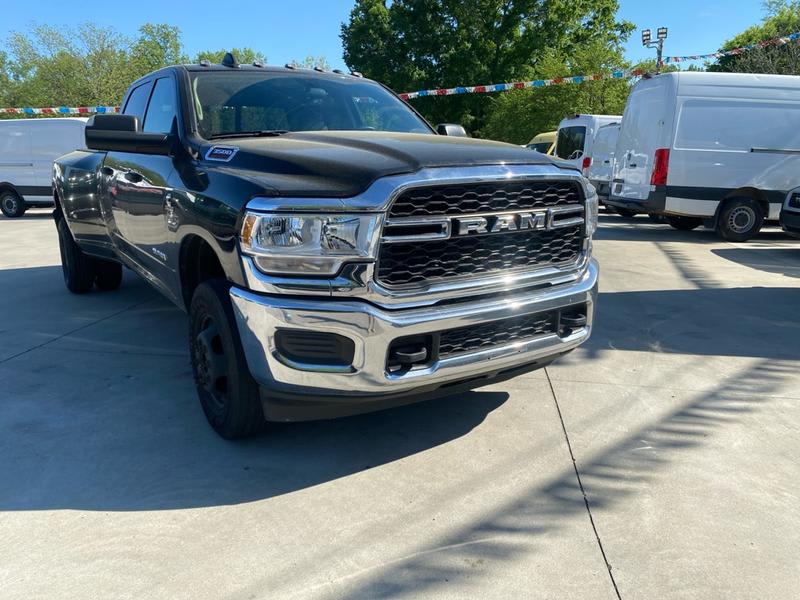 RAM 3500 2019 price $29,999