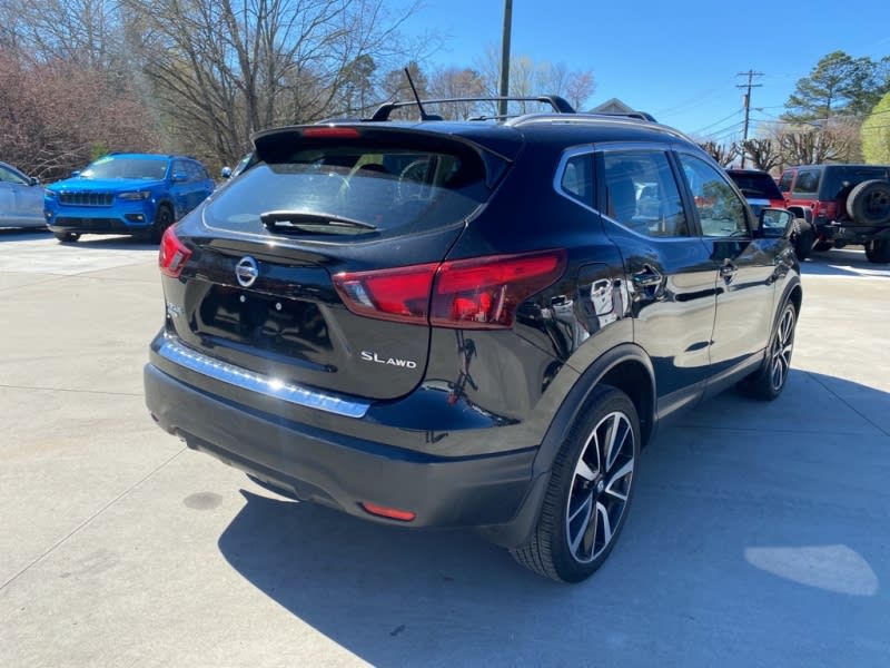 NISSAN ROGUE SPORT 2017 price $17,888