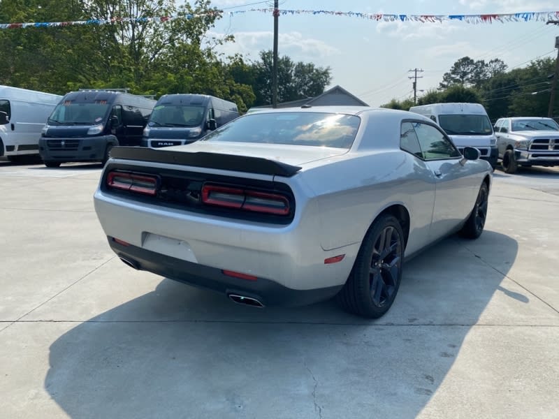 DODGE CHALLENGER 2020 price $18,999