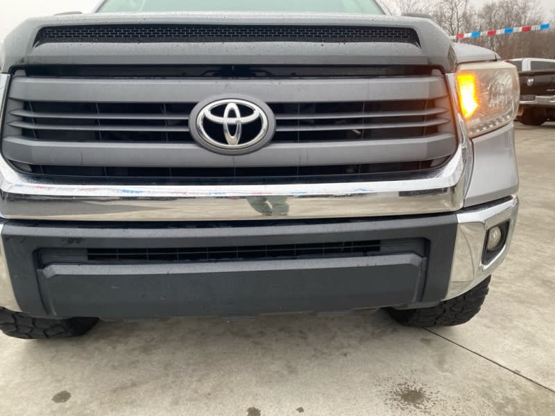 TOYOTA TUNDRA 2014 price $18,222