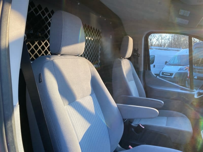 FORD TRANSIT 2019 price $18,999