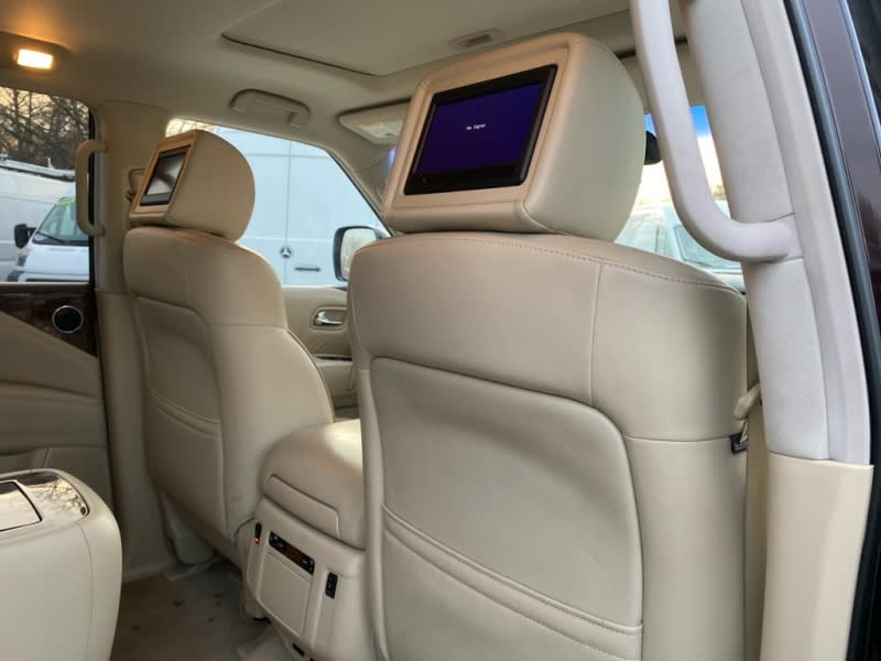 INFINITI QX80 2015 price $15,555