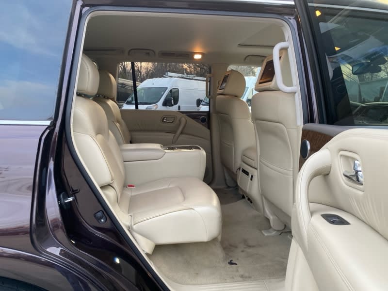 INFINITI QX80 2015 price $15,555