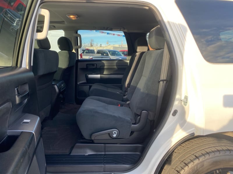 TOYOTA SEQUOIA 2022 price $37,999