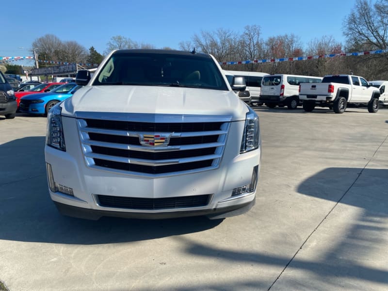 CADILLAC ESCALADE 2018 price $39,333