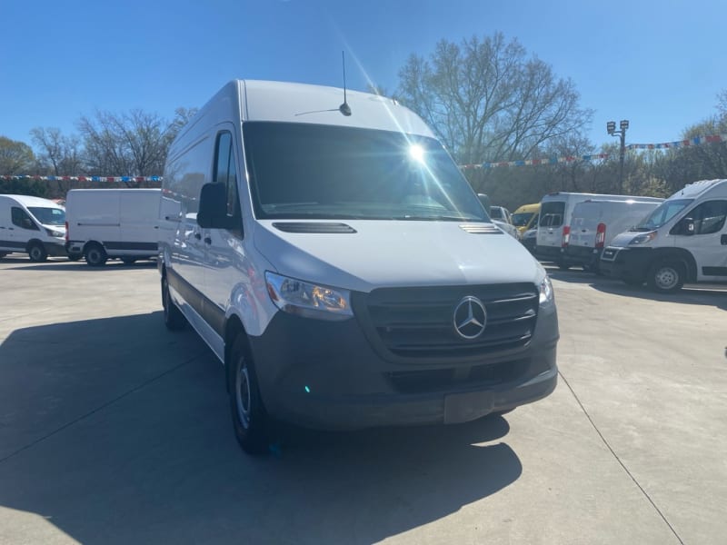 MERCEDES-BENZ SPRINTER 2021 price $33,999