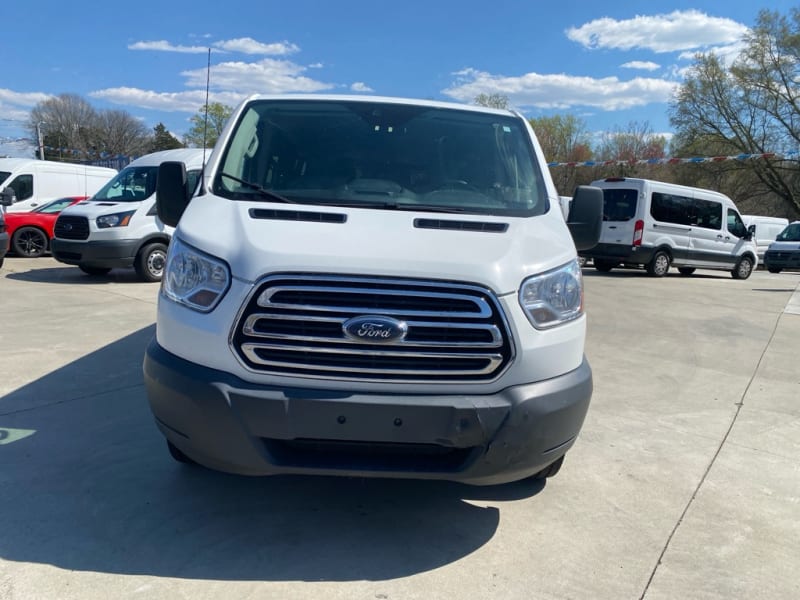 FORD TRANSIT WAGON L 2018 price $15,999