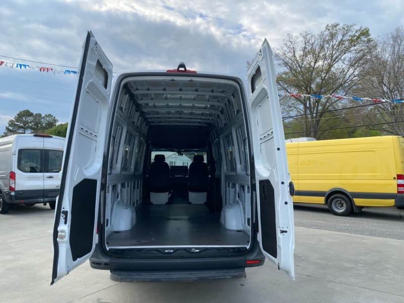 MERCEDES-BENZ SPRINTER 2021 price $35,999