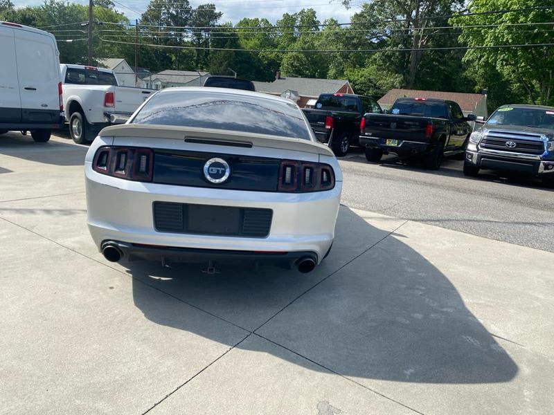 FORD MUSTANG 2013 price $15,777