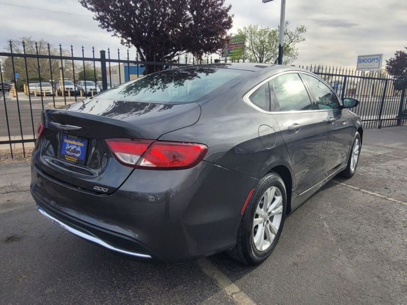 CHRYSLER 200 2015 price $7,000