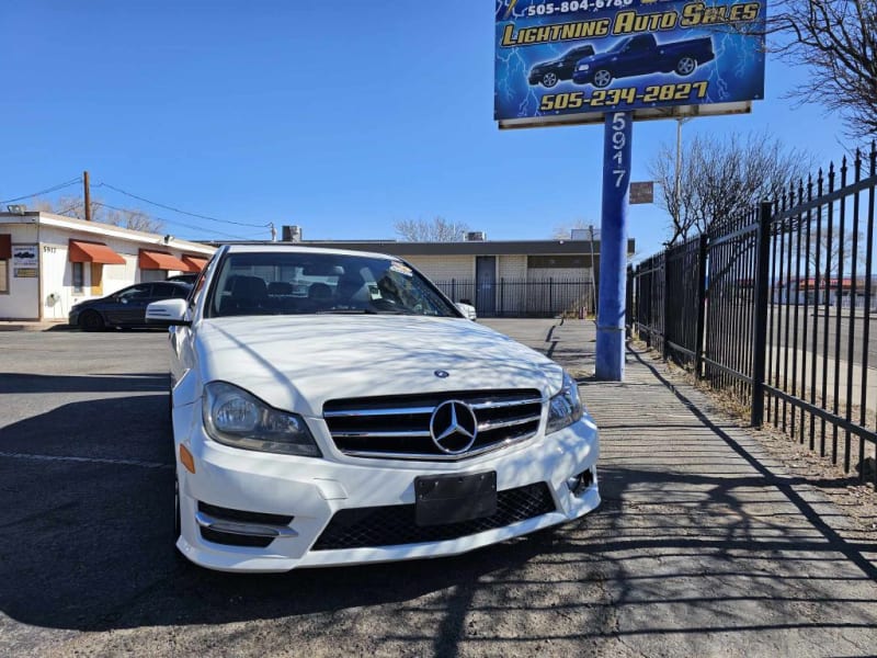 MERCEDES-BENZ C-CLASS 2012 price $7,000