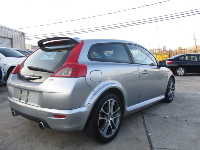 Volvo C30 2008 price $4,500