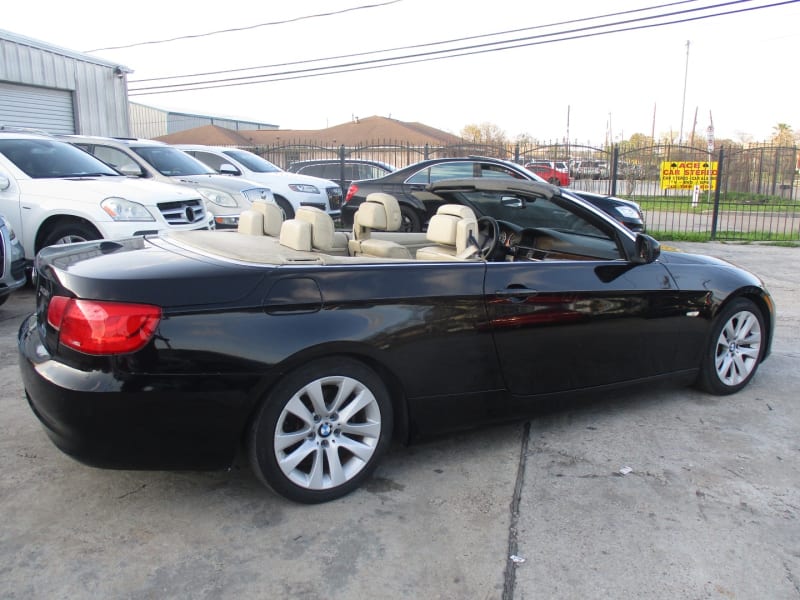 BMW 3-Series 2012 price $8,900