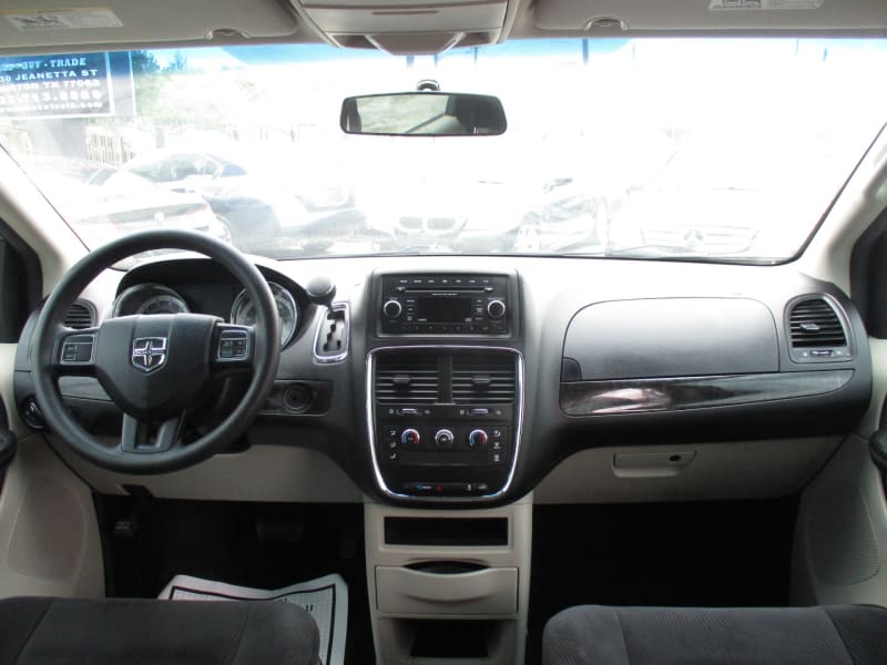 Dodge Grand Caravan 2014 price $6,900