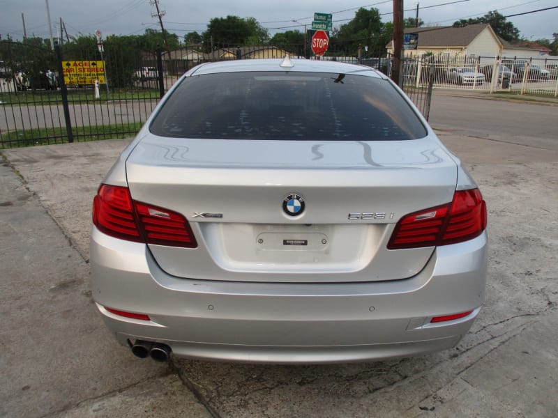 BMW 5-Series 2015 price $7,800