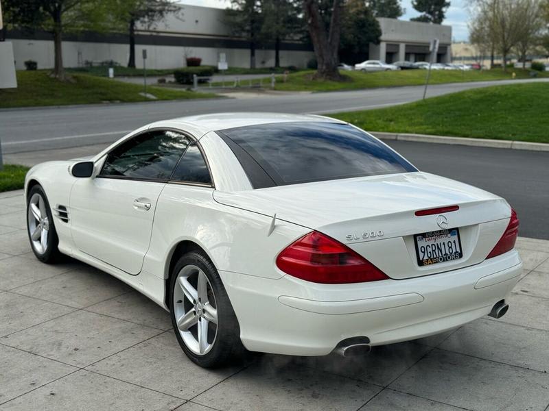 Mercedes-Benz SL-Class 2005 price $10,980