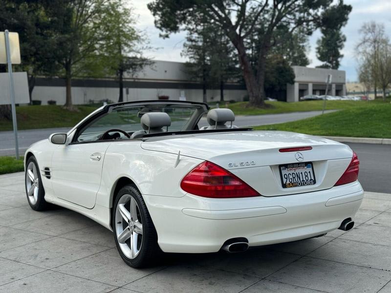 Mercedes-Benz SL-Class 2005 price $10,980