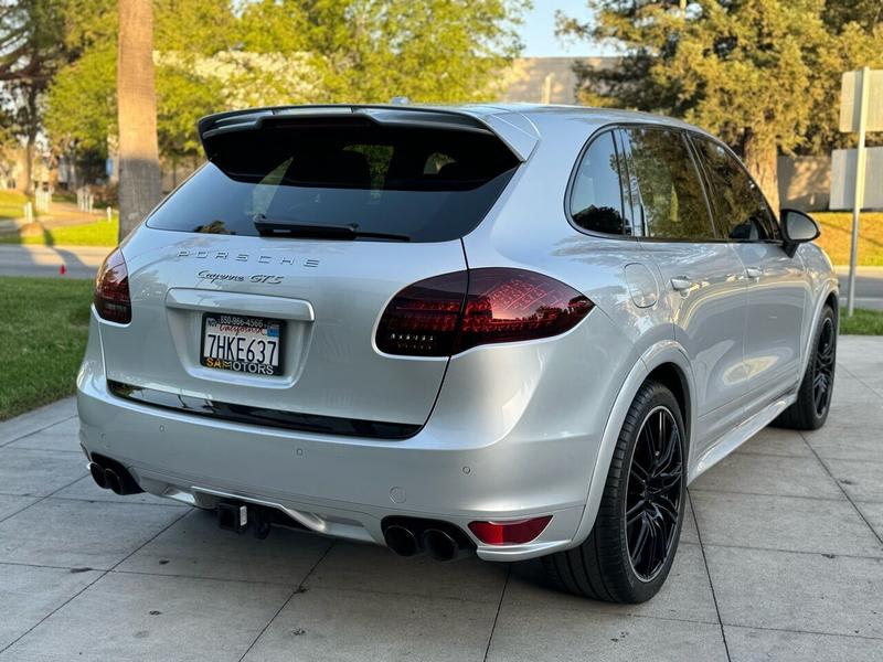 Porsche Cayenne 2013 price $27,980