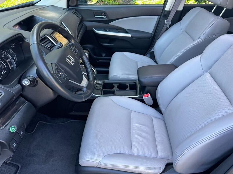 Honda CR-V 2015 price $18,980