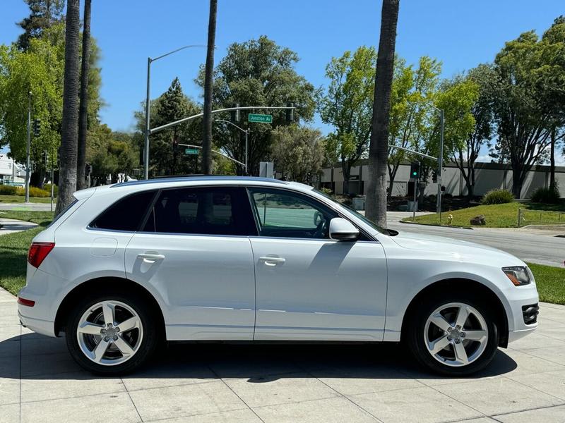 Audi Q5 2012 price $8,980