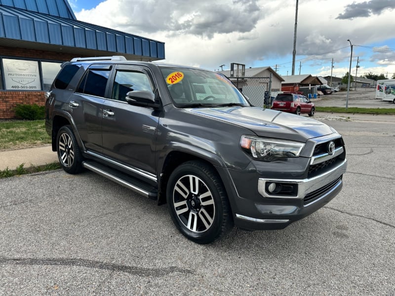 Toyota 4Runner 2016 price $27,850