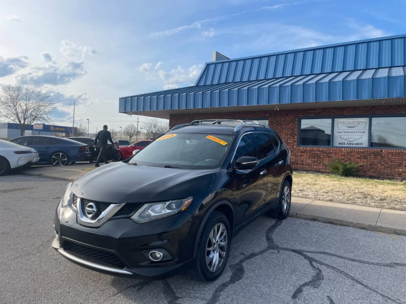 Nissan Rogue 2015 price $12,950