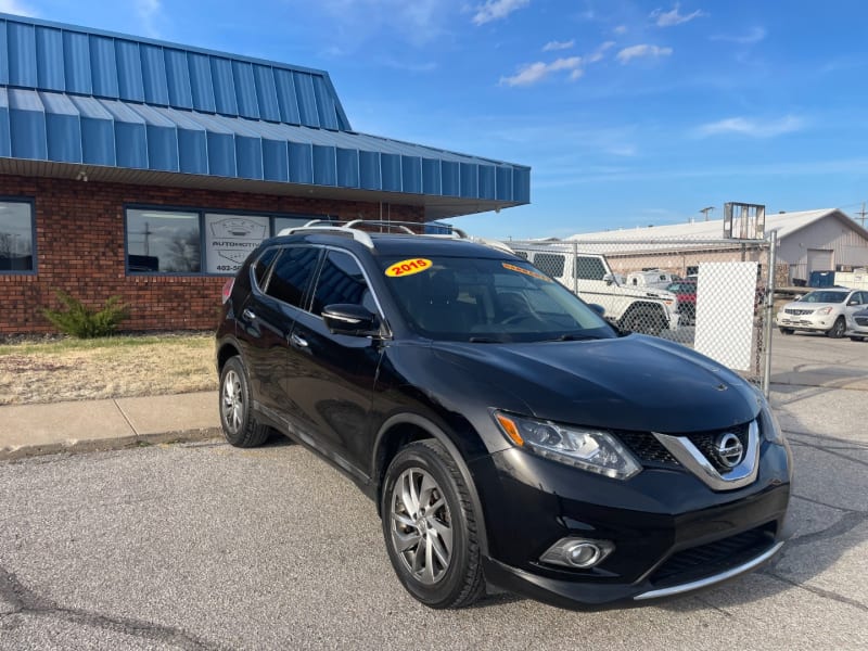 Nissan Rogue 2015 price $12,950