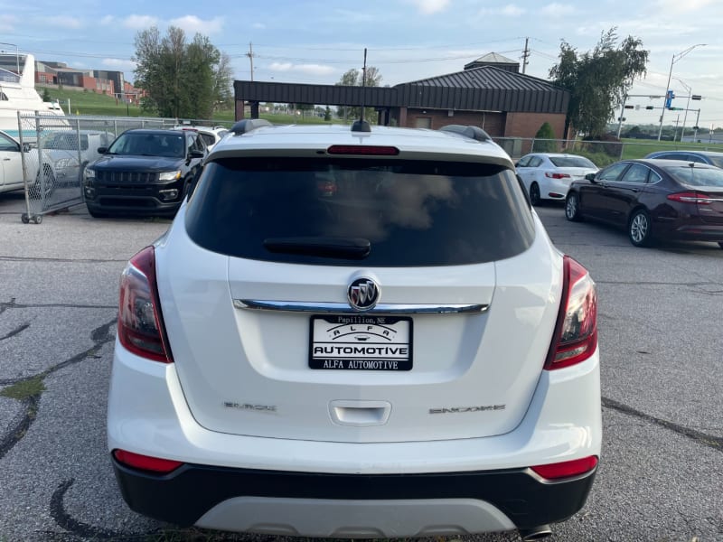 Buick Encore 2018 price $10,950